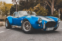 Cargar imagen en el visor de la galería, AC Cobra (Réplica)